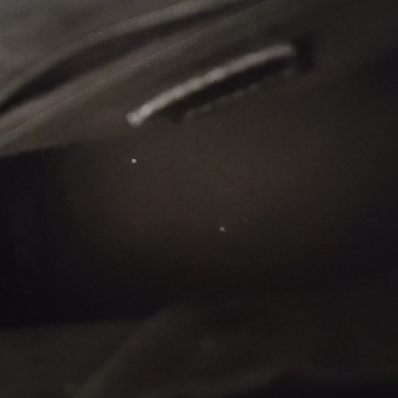 Louis Vuitton Black Epi Bag - Picture 4 of 7